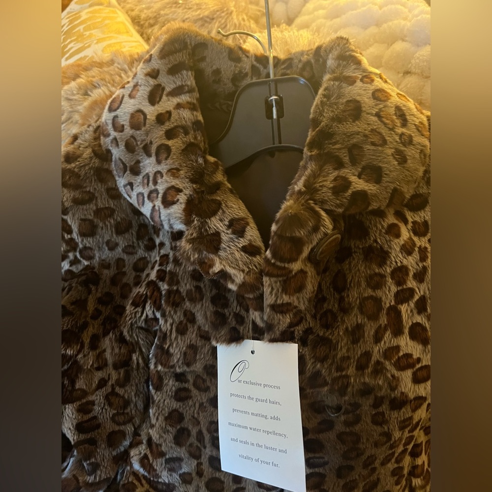 Cropped fur jacket